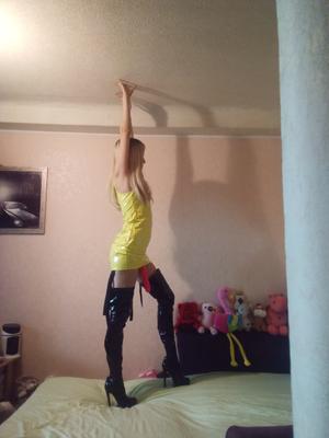 Толық қыздардың түкті писькилері бар суреттері